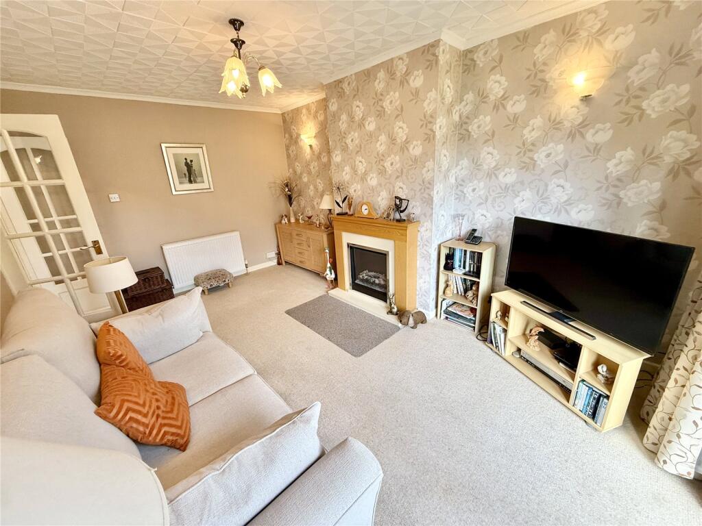 House in Taunton - View 2