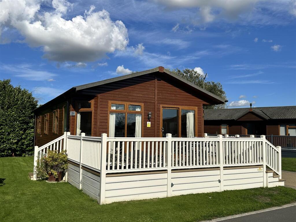 House in York - View 4
