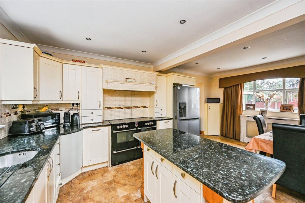 Monks Way, Liverpool, Merseyside, L25 photo 4