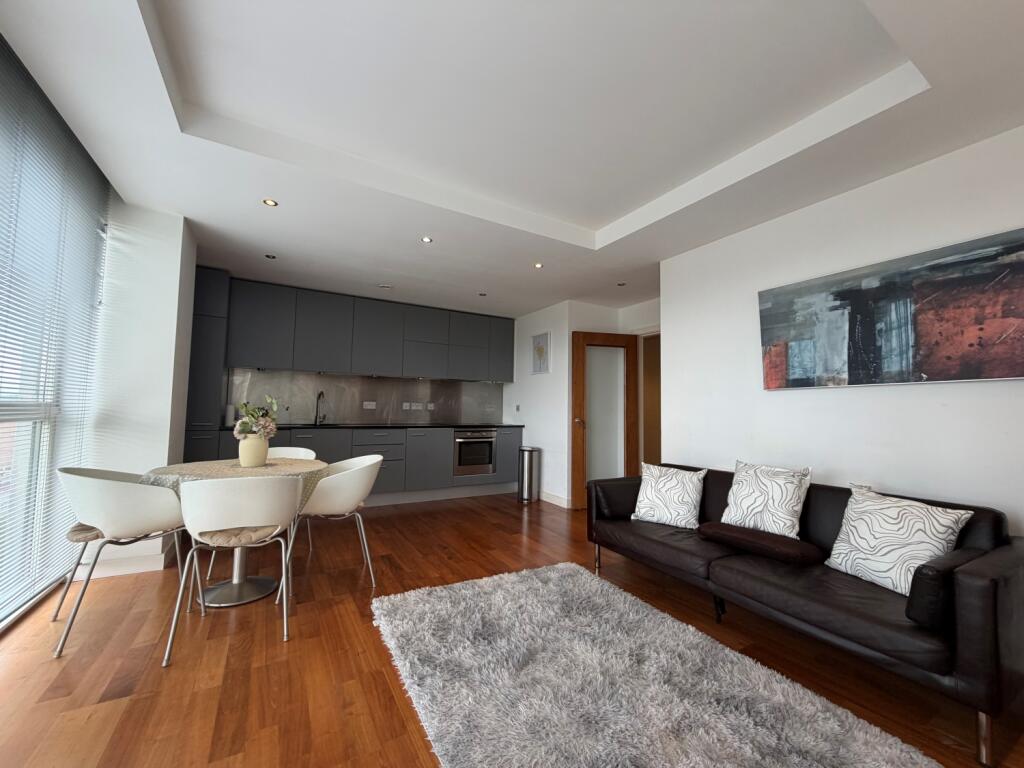 Main image of property: Admiral House, City Centre