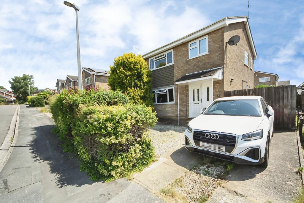 Main image of property: Derwent Close, Rugby, CV21