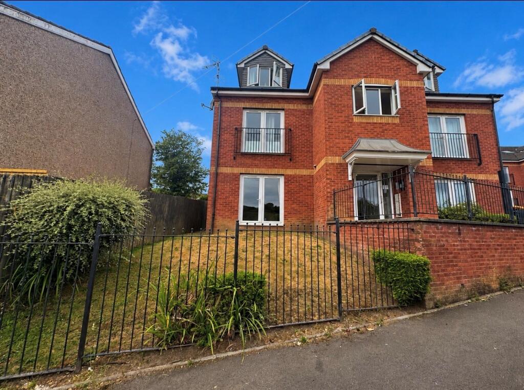 Main image of property: Hall Street, Blackwood, NP12