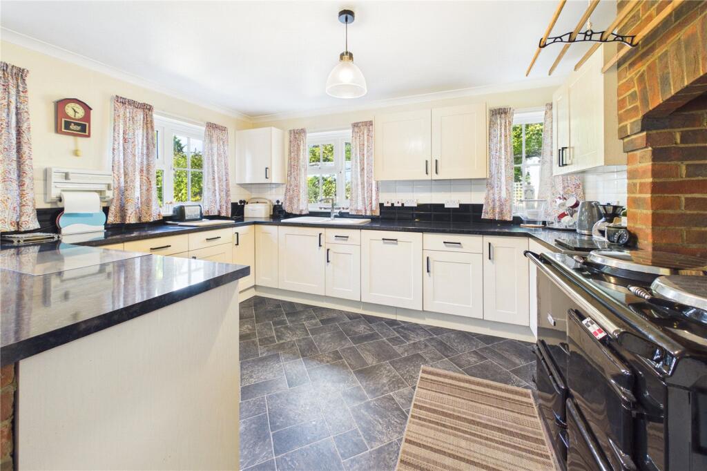 House in Reading - View 5