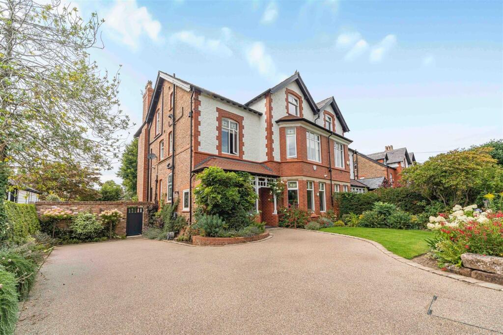 Main image of property: Ollerbarrow Road, Hale, WA15