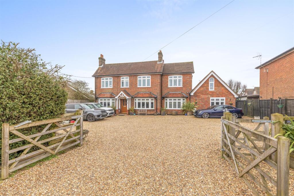 Main image of property: HOLMER GREEN, HIGH WYCOMBE