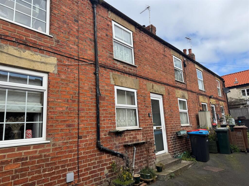 Main image of property: Eastgate, Pickering
