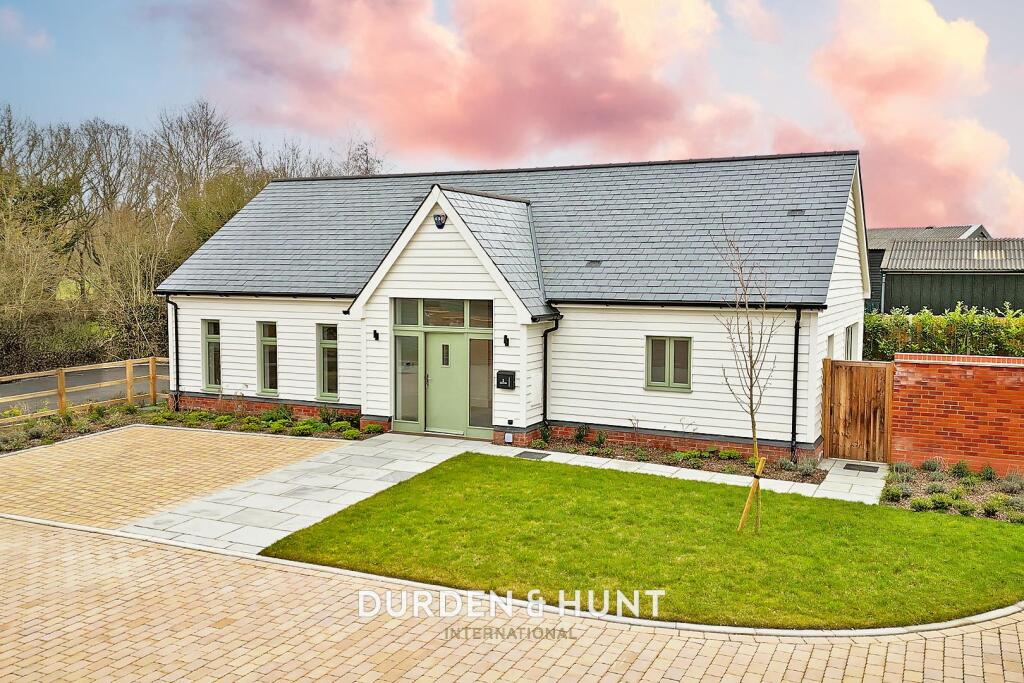 Main image of property: Epping Lane, Stapleford Tawney, RM4