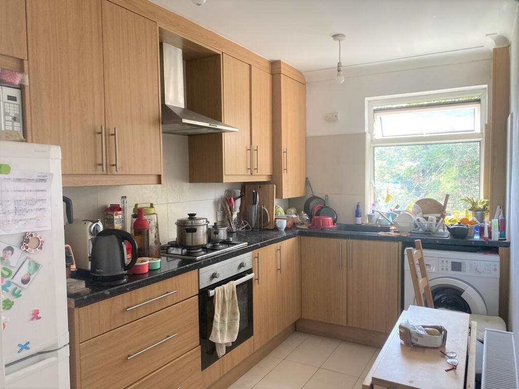 Apartment in London - View 5