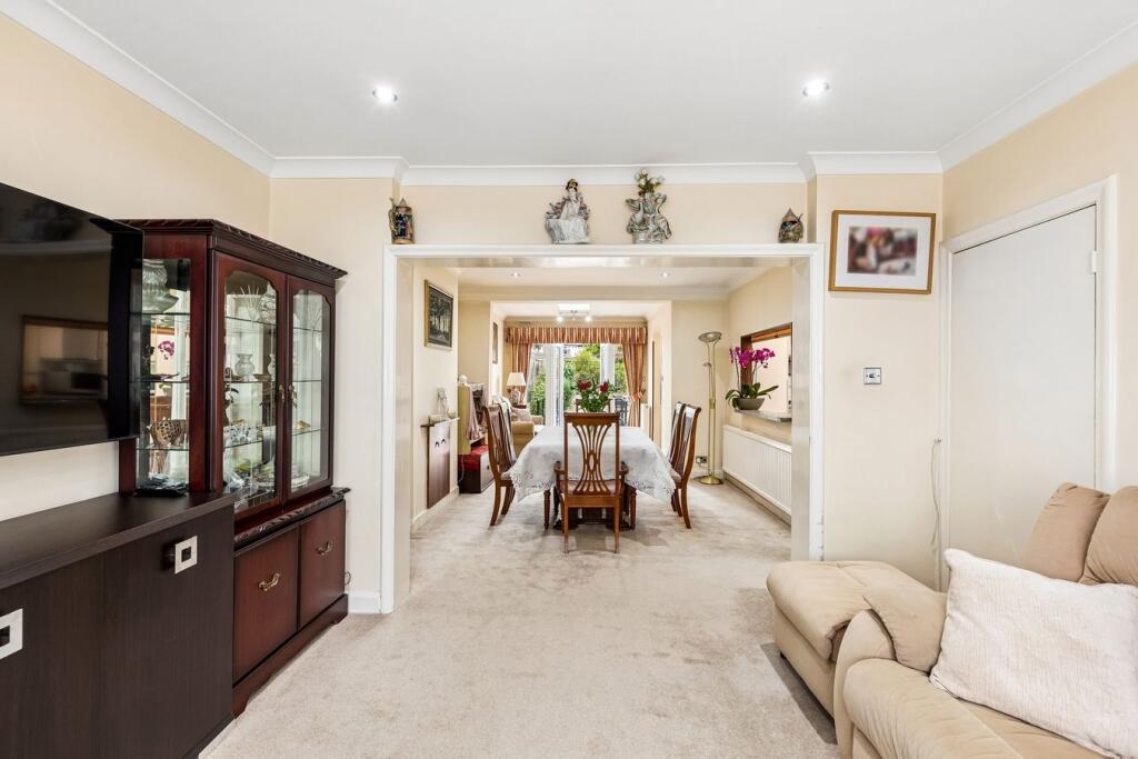 House in London - View 5