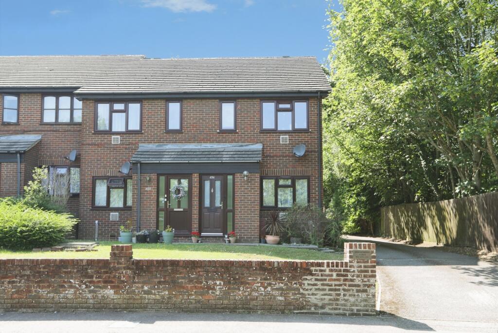 Main image of property: Maidstone Road, Blue Bell Hill, Chatham, Kent, ME5