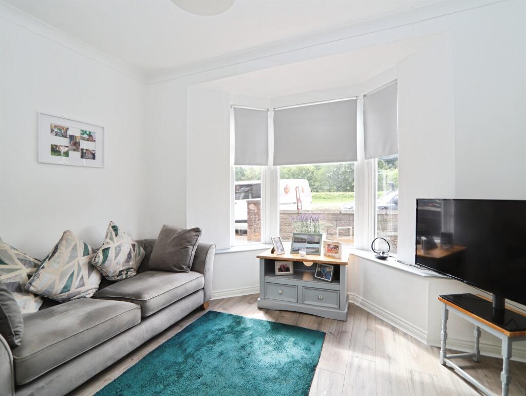 House in Cardiff, Taffs Well - View 5