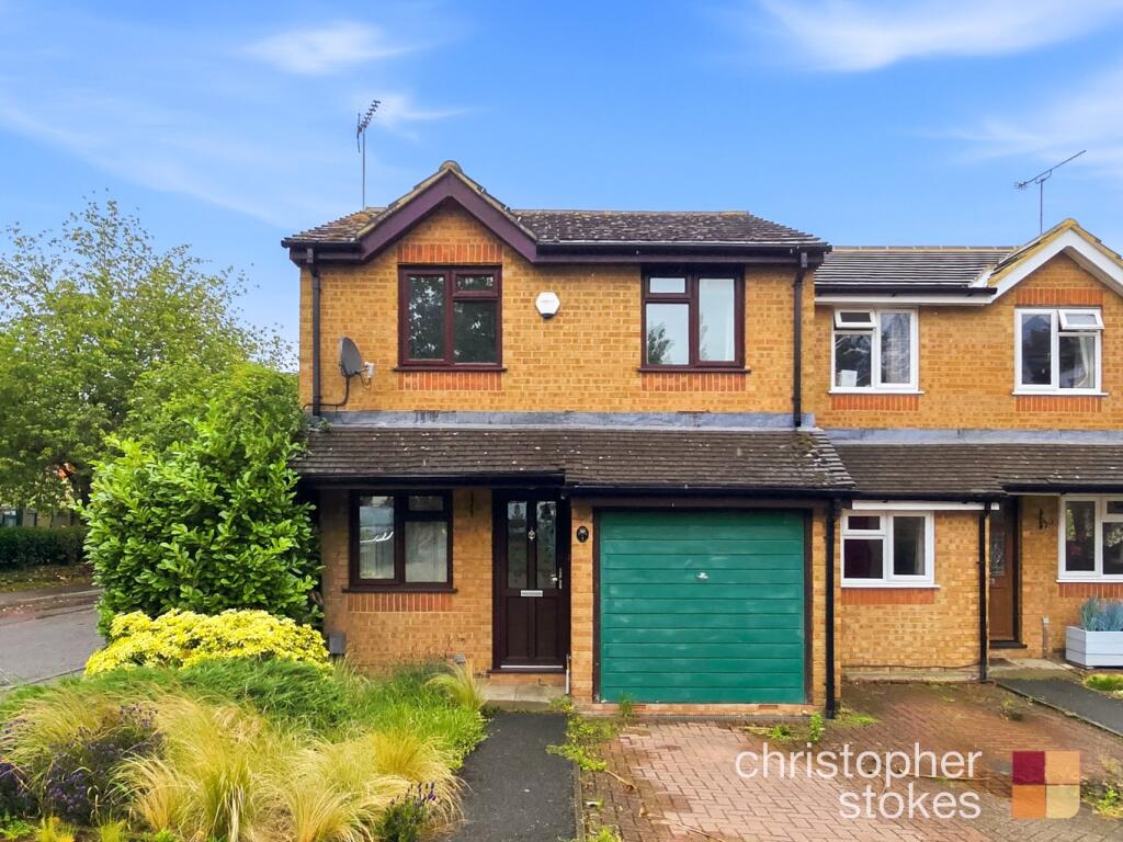 Main image of property: Parrotts Field, Hoddesdon, Hertfordshire, EN11 0QX