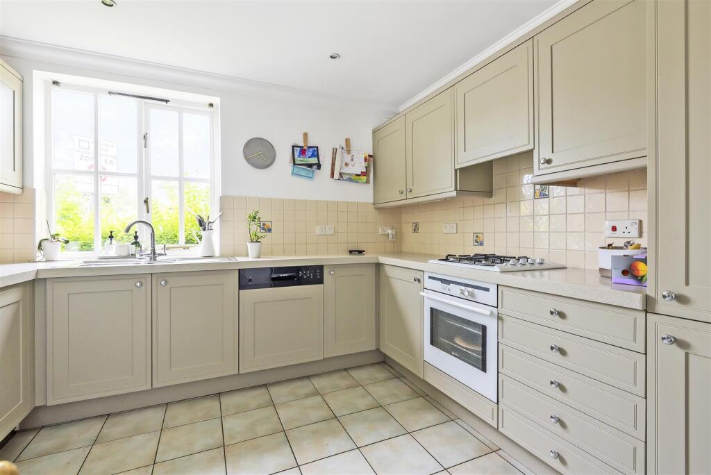 South Worple Way, East Sheen, SW14 photo 3