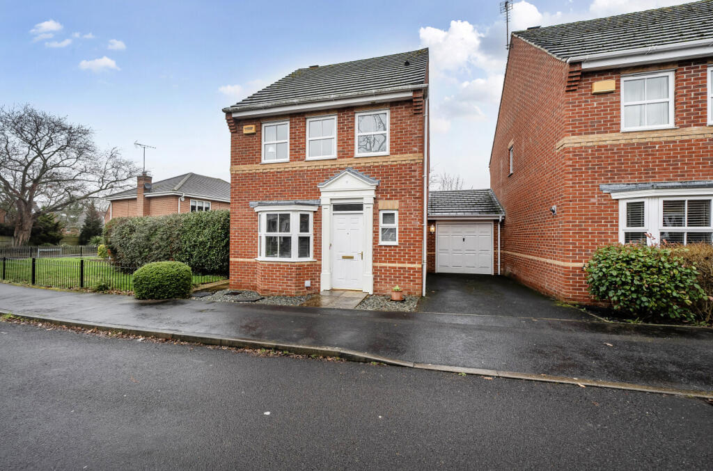 Main image of property: Rayner Drive, Arborfield, Reading, Berkshire, RG2