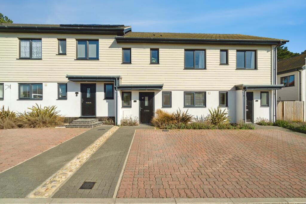 Main image of property: Elm Tree View, Conifer Road, Hemsby, Great Yarmouth, NR29