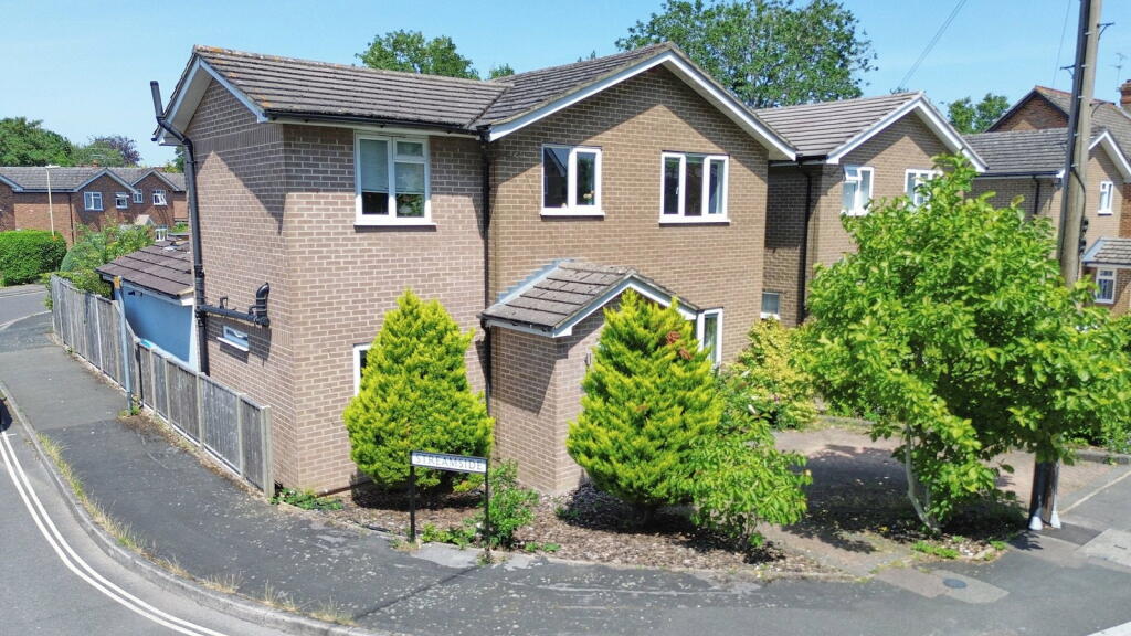 Main image of property: Albany Road, Fleet, GU51 3NA