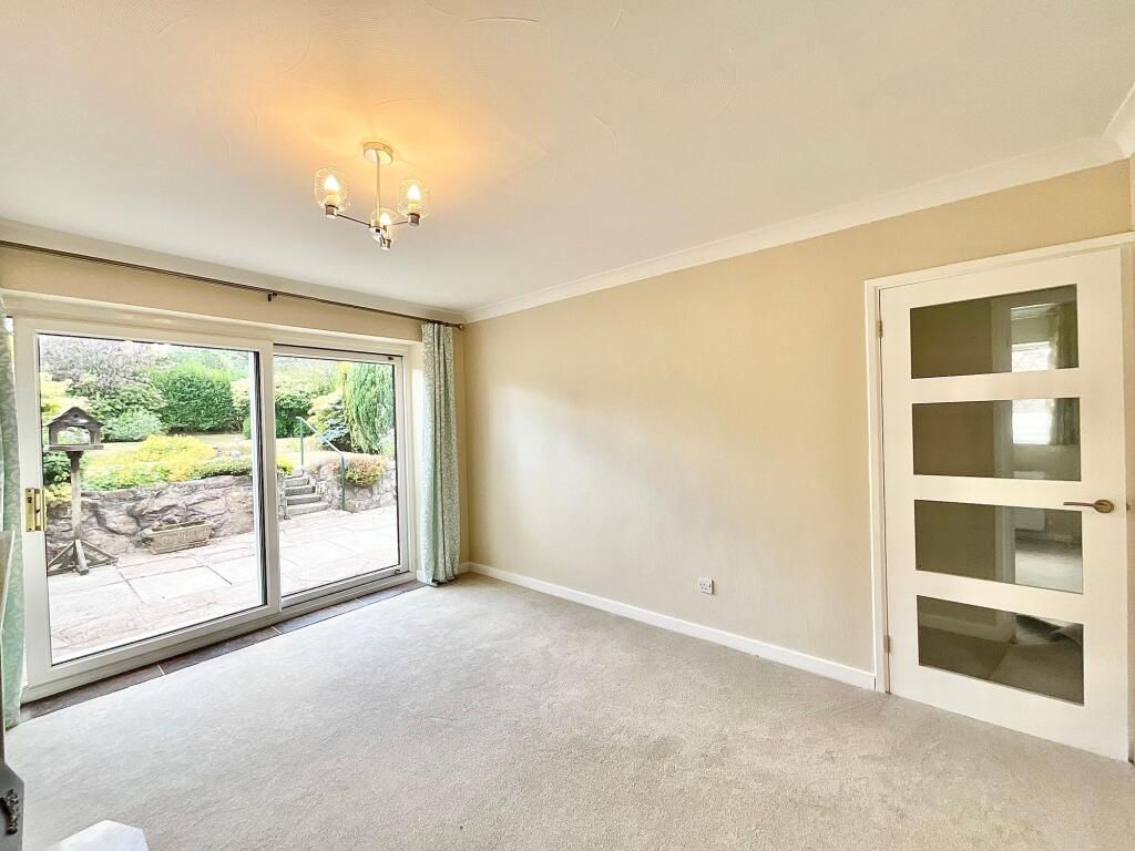 House in Stoke-on-Trent - View 3