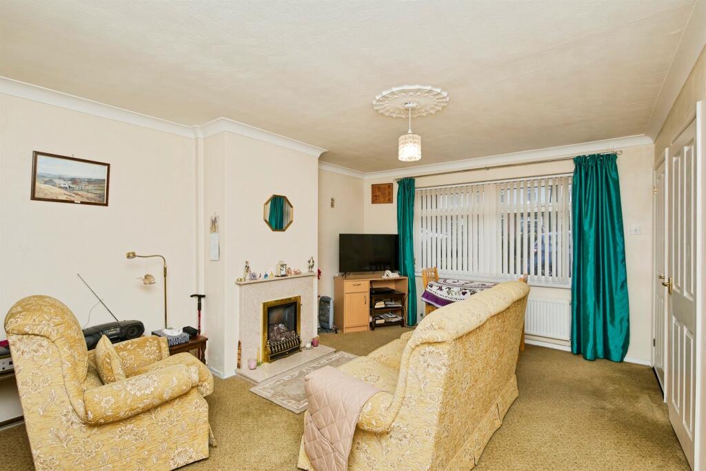 Main Road, Shirland, Alfreton photo 3