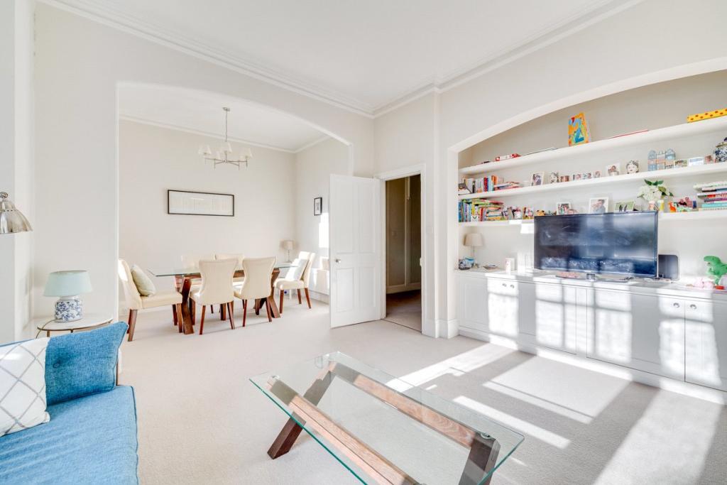 Main image of property: Bishops Mansions, Bishops Park Road, London, SW6