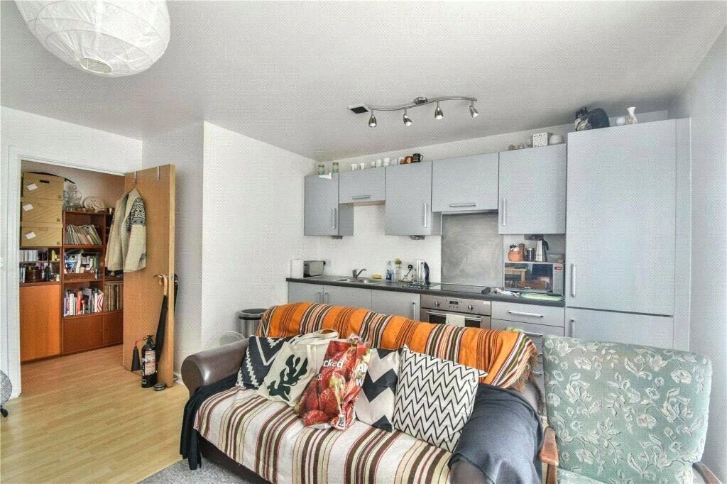Apartment in Manchester - View 3