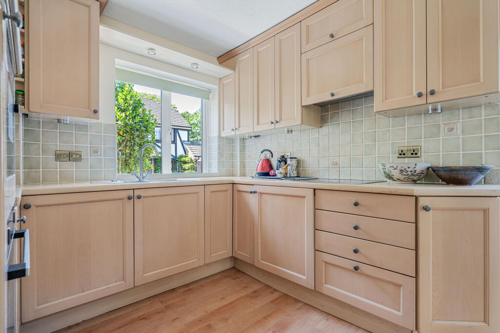 House in Welwyn Hatfield, Welwyn - View 5