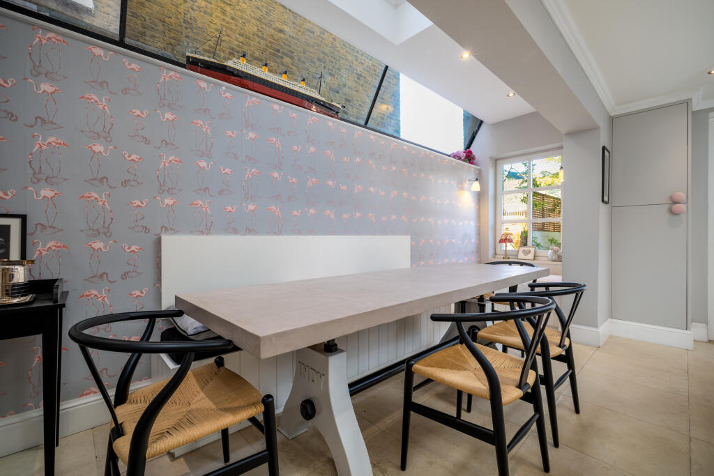 House in London - View 4