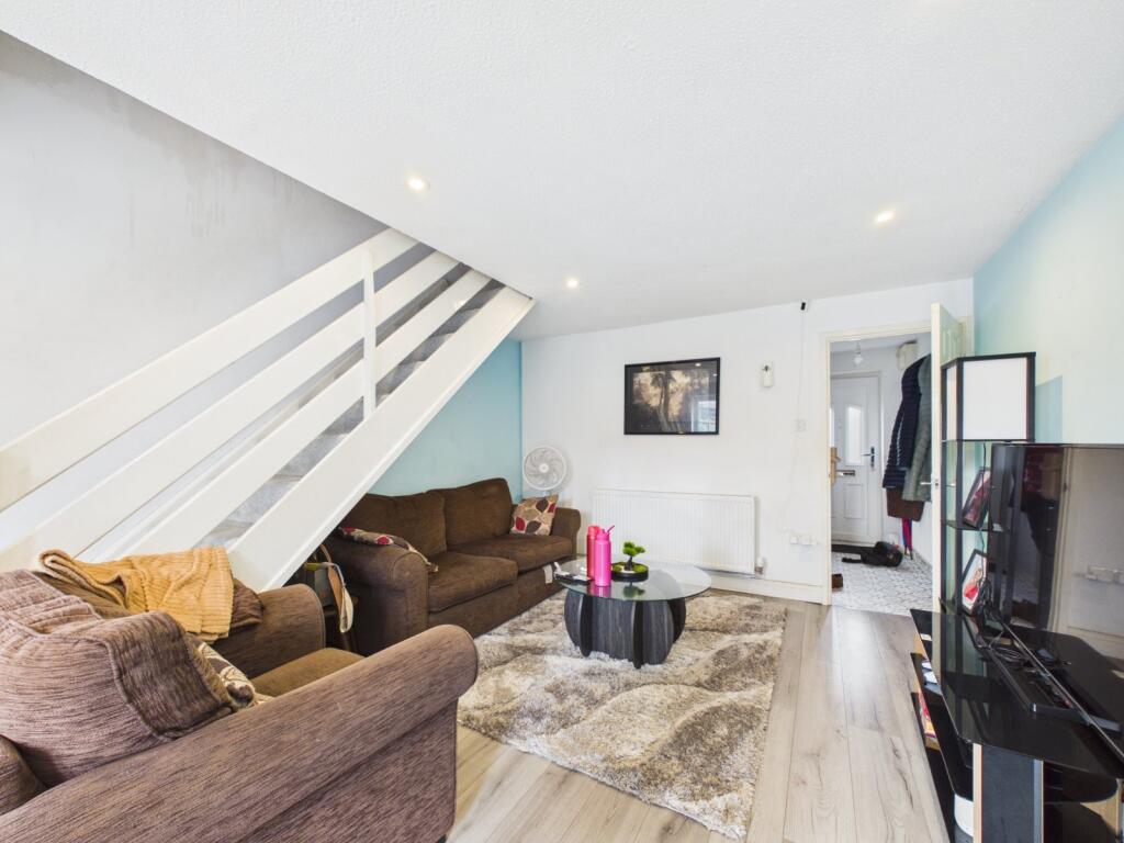 House in Gloucester, Gloucestershire - View 2