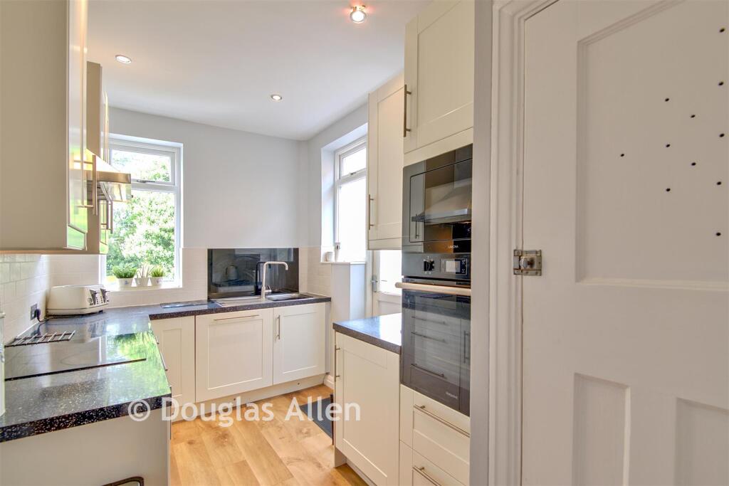House in Romford - View 4