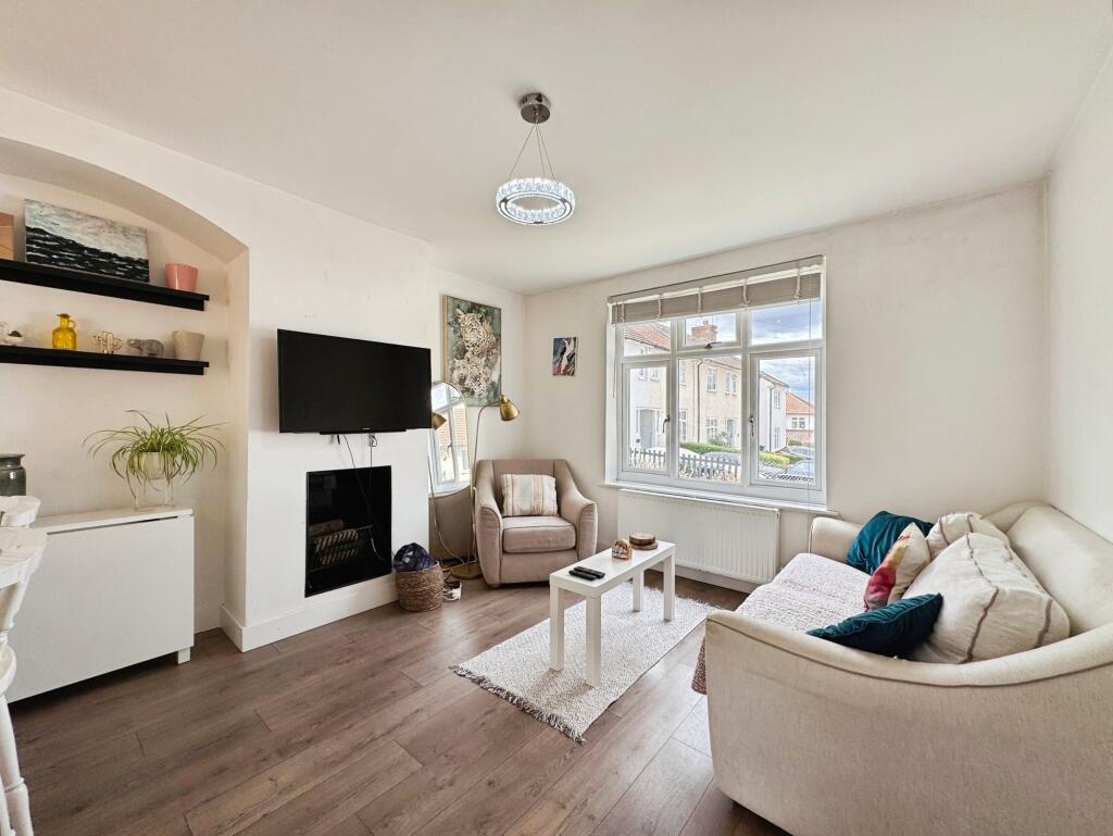 House in Harrow - View 2