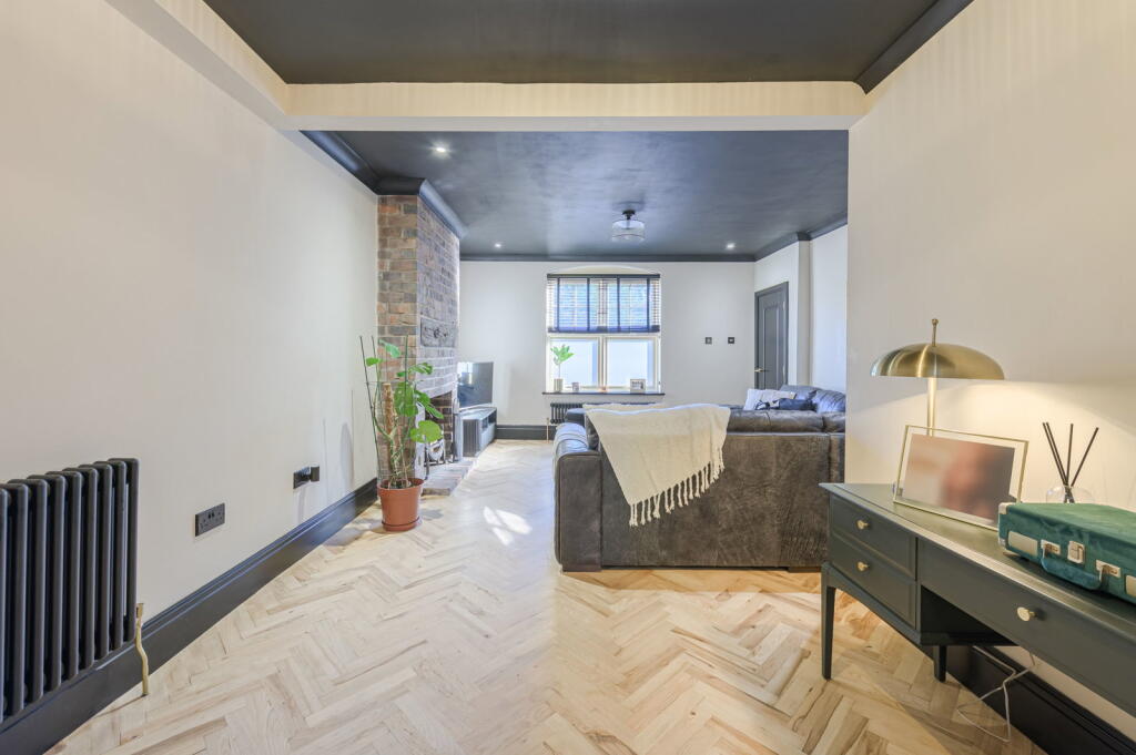 House in Walsall - More