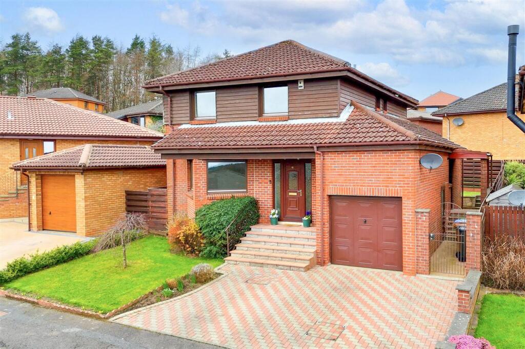 Main image of property: Player Green, Livingston