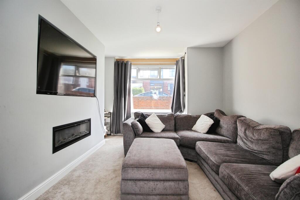 House in Leeds - View 4
