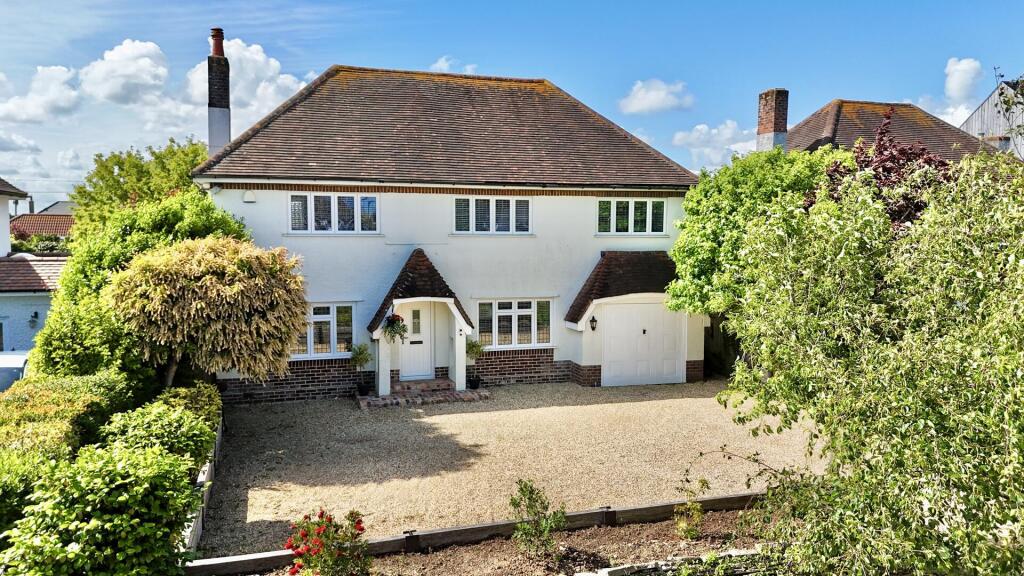Main image of property: Hynesbury Road, Friars Cliff