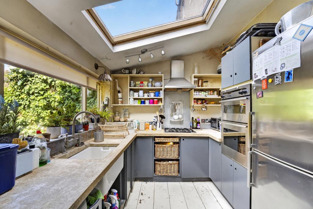 House in London - More
