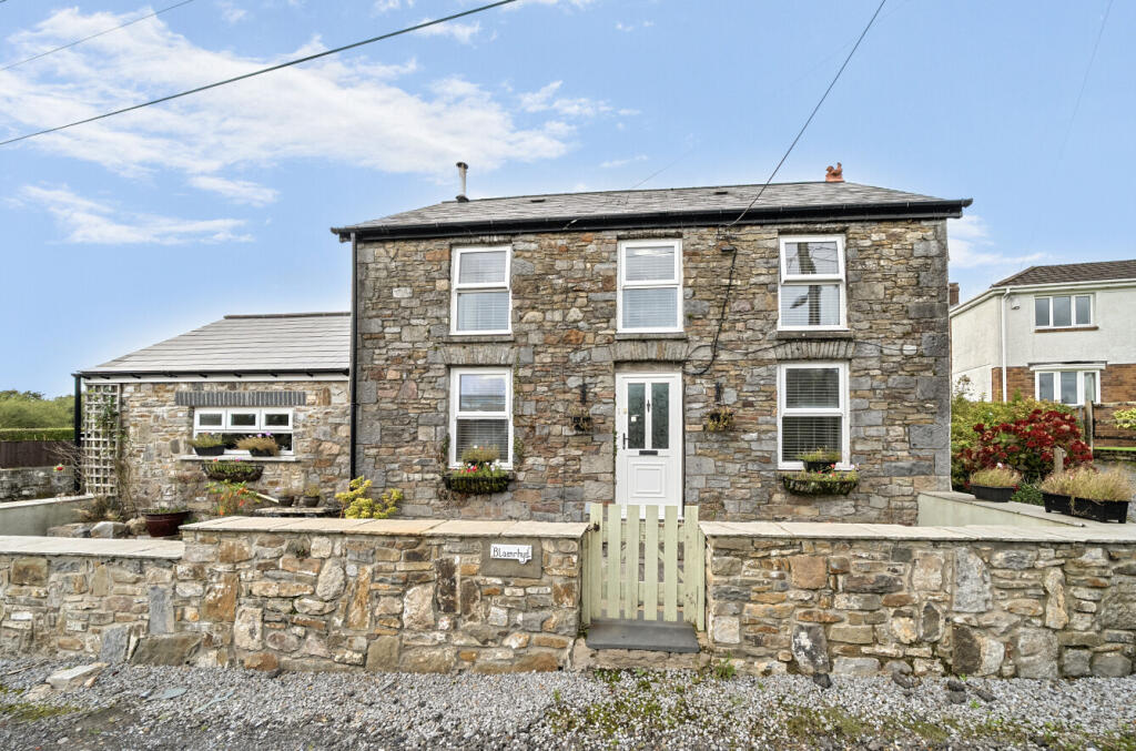 3-bed house on Foelgastell CARMARTHENSHIRE, £440,000