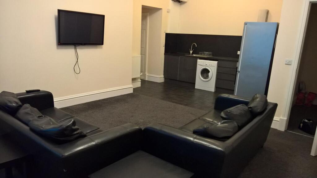 Apartment in Preston, Lancashire - View 3