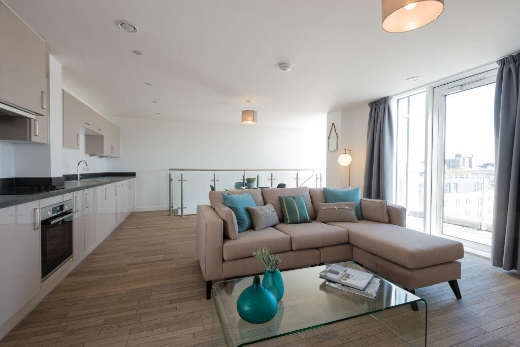 Apartment in Bristol - More