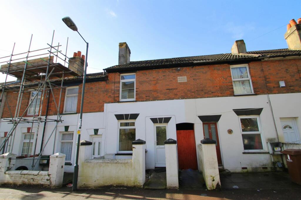 Main image of property: Upper Luton Road, Chatham, ME5