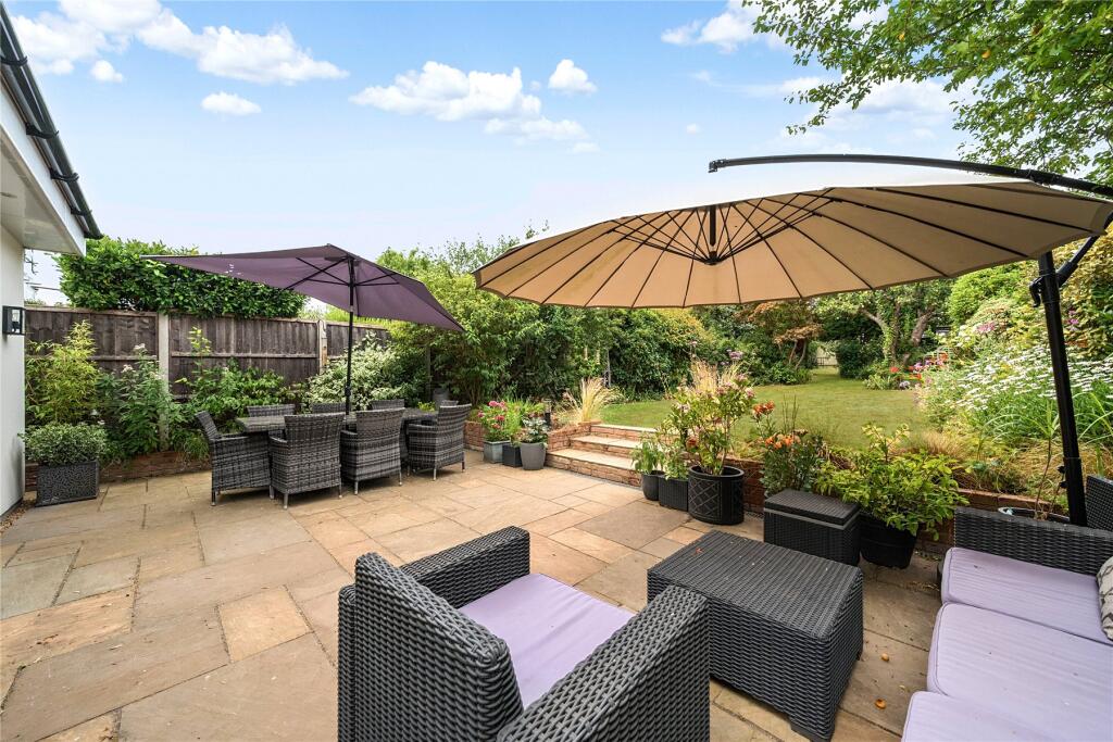 House in Guildford - View 3