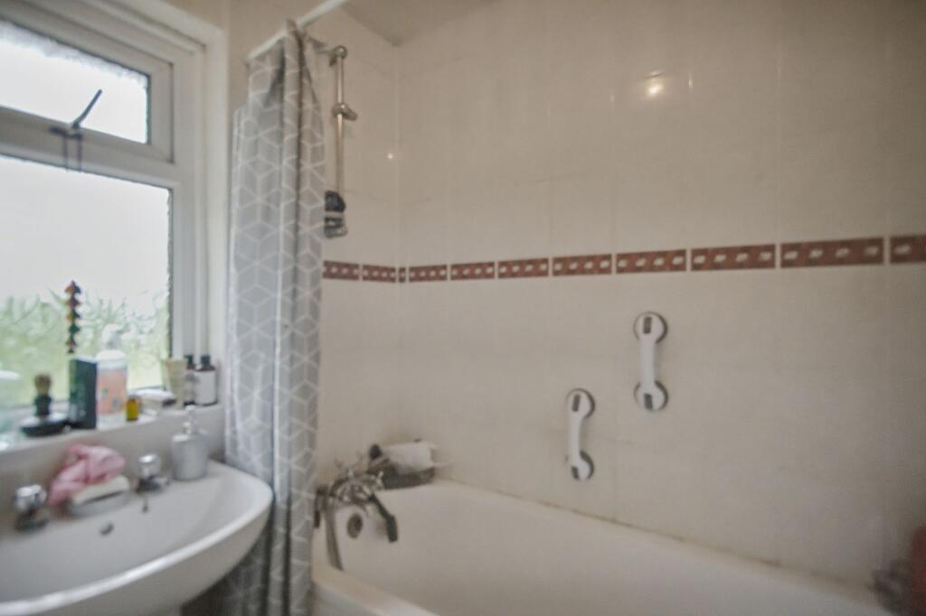 House in Calderdale, West Yorkshire - View 4