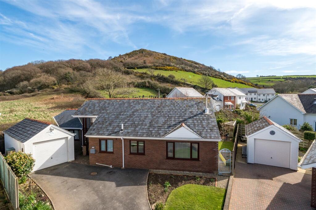 Main image of property: Heol Isfoel, Llanrhystud