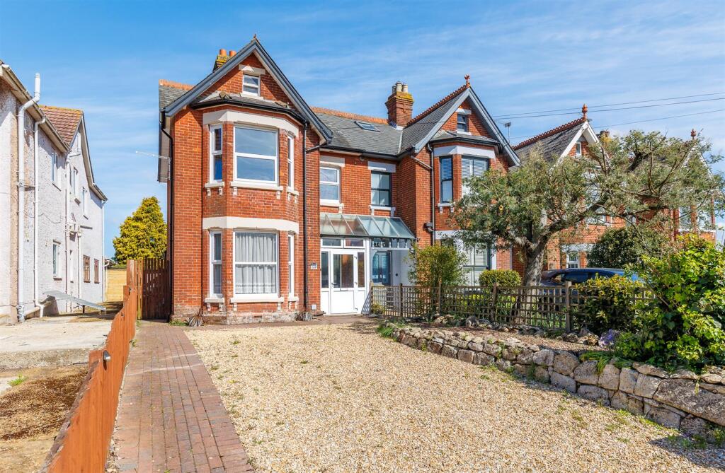 Main image of property: SUBSTANTIAL CHAIN FREE HOME - Park Road, Cowes