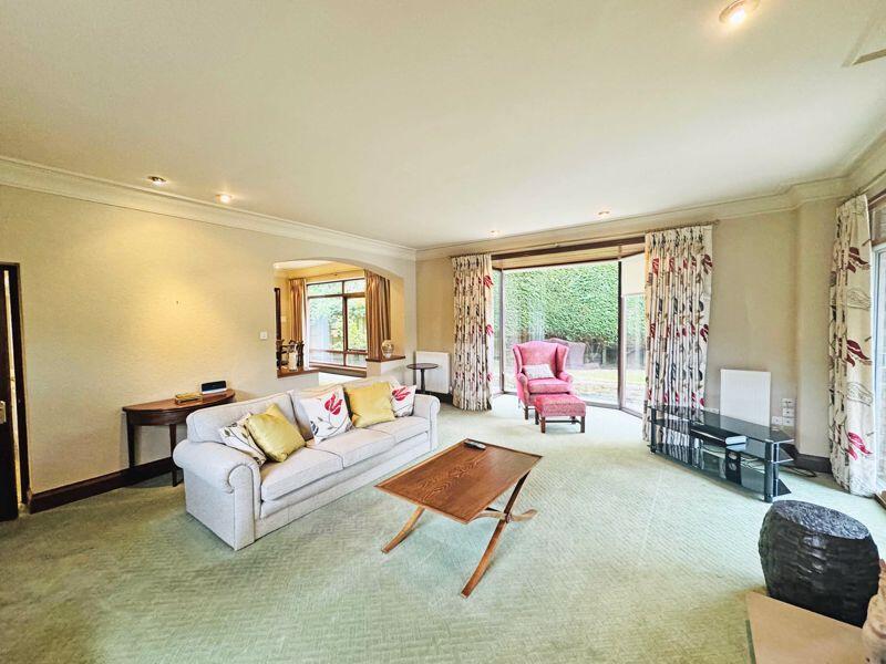 6 Linden Green, Thornton-Cleveleys, FY5 2QN photo 3