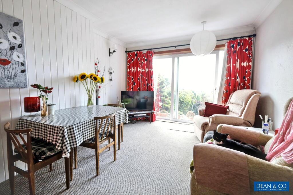 House in Hove, Brighton and Hove - View 3