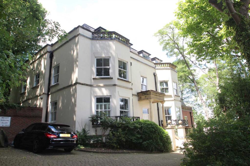Main image of property: Cholmeley Park, Highgate, N6