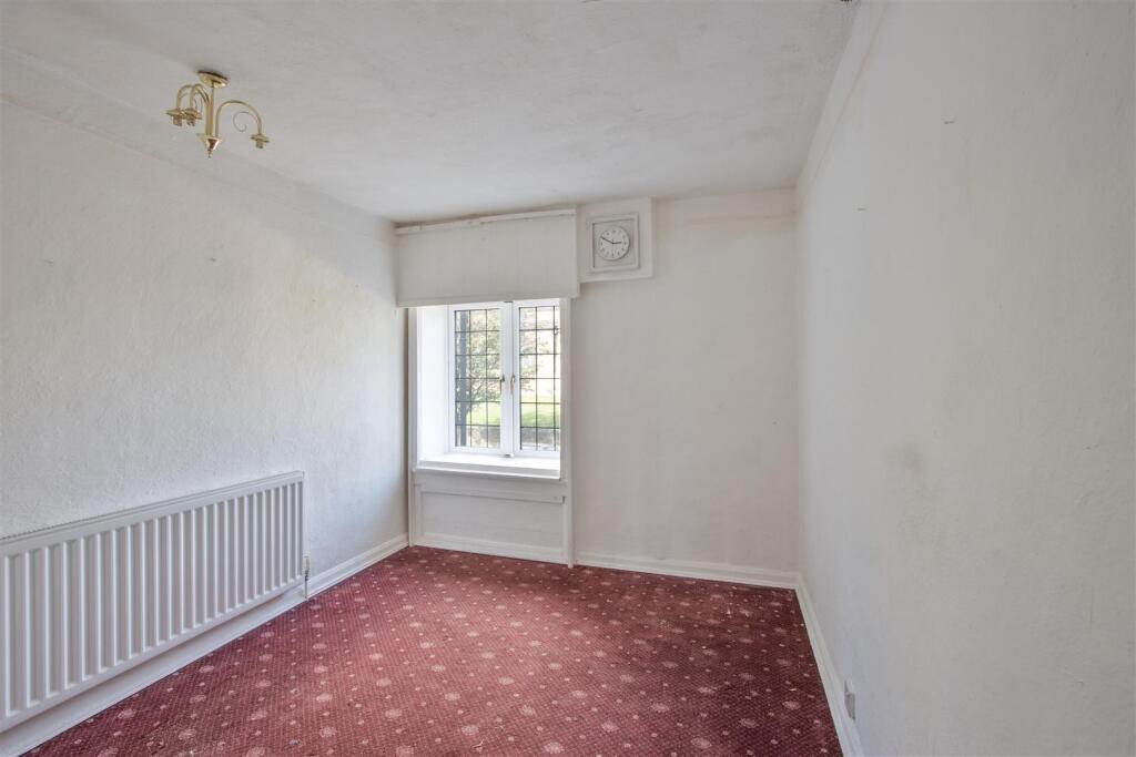 Church Street, Staveley, Chesterfield photo 5