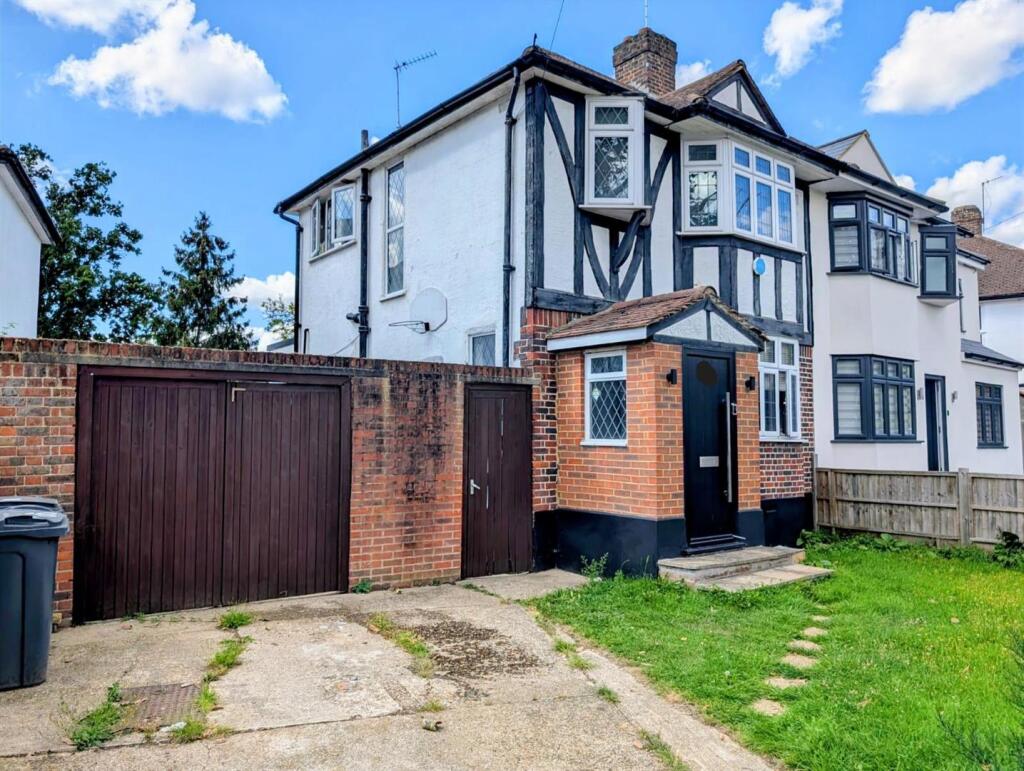 Main image of property: Cambridge Avenue, New Malden