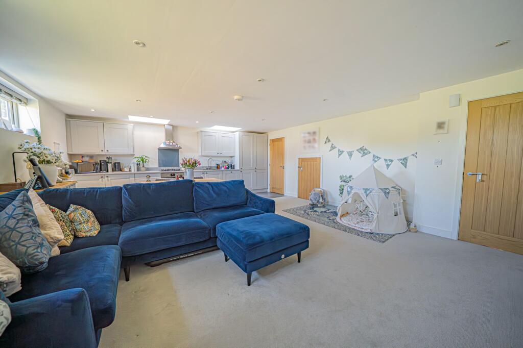 Park Mews, Solihull, B91 photo 4
