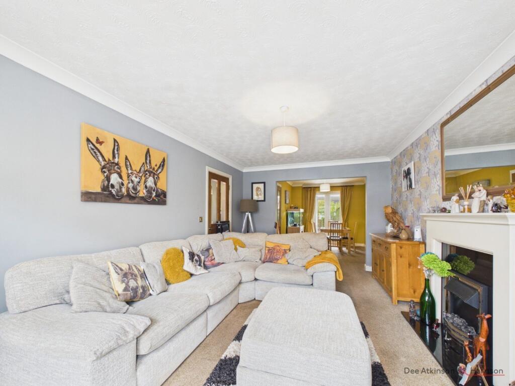 House in Driffield, East Riding of Yorkshire - More