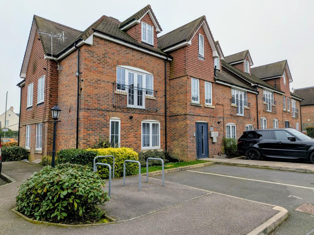 Main image of property: Springfield Close, Salfords, REDHILL